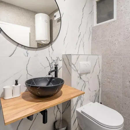 Appartement Solis Del Mar Modern Colosseum & Marina Walk Pula